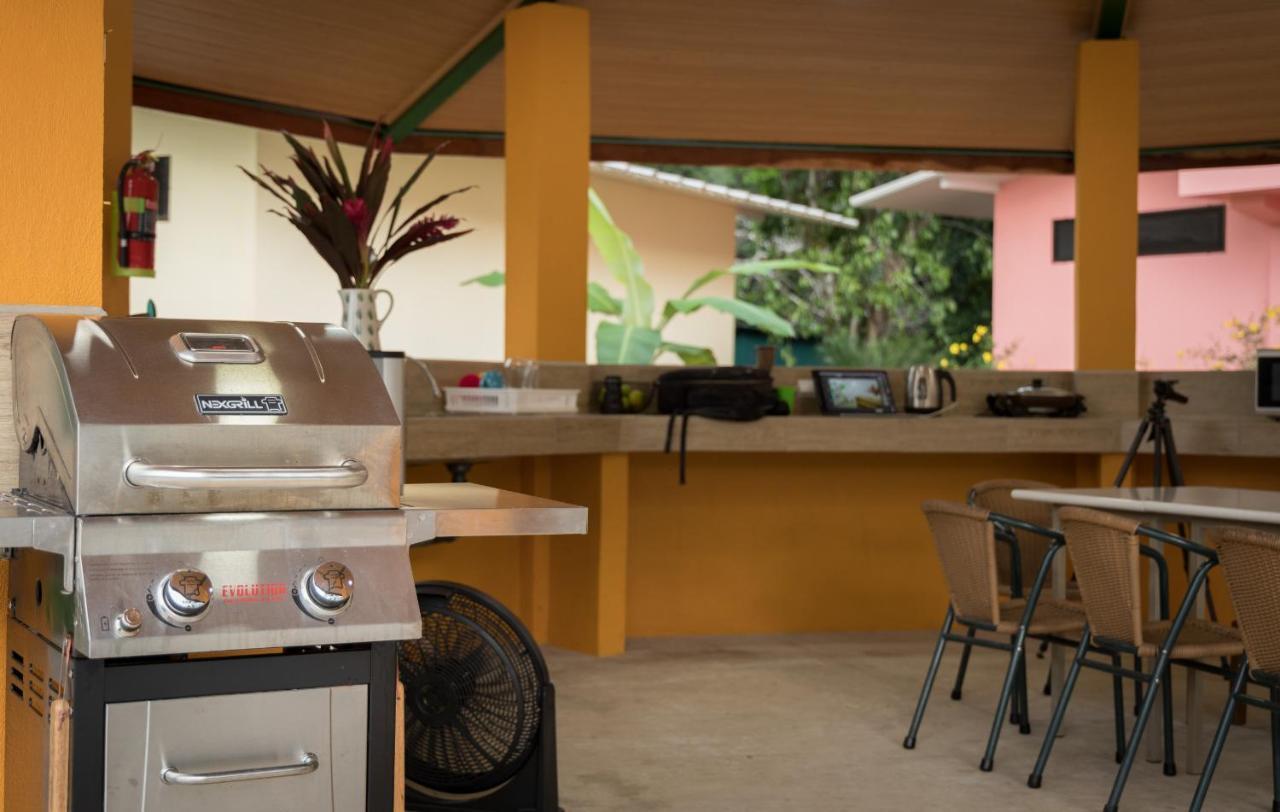 Puerto Viejo Club, Villas & Pool Puerto Viejo de Talamanca المظهر الخارجي الصورة